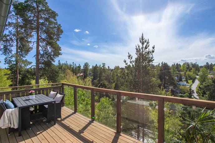 4 rum parhus på Fältspatsvägen 30B Norra Lännersta, Nacka kommun - bild 3