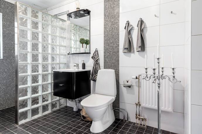 6 rum Villa på Smörsoppsvägen 13 Bärstad Hammarö kommun - bild 10