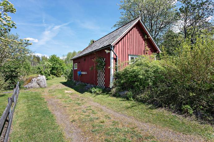 5 rum Villa på Råsbäck 246 Tvärskog Kalmar kommun - bild 2