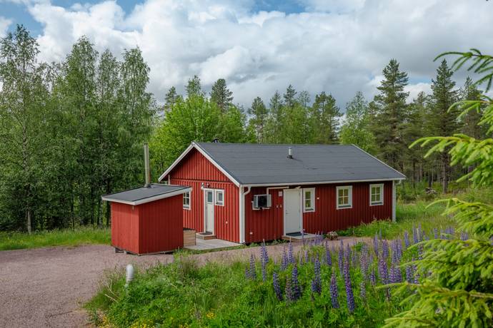 3 rum villa på Lilla Moberget 71 Lilla Moberget, Närsjön, Nymon, Malung-Sälens kommun - bild 1