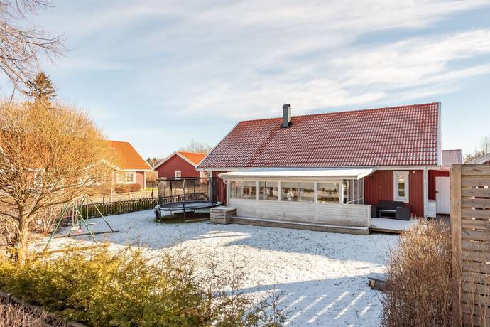 6 rum Villa på Teggatan 35 Korsta Kumla kommun - bild 51