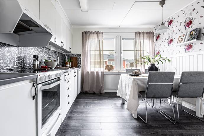 2 rum lägenhet på Innerbyvägen 15B Hissjö, Umeå kommun - bild 2