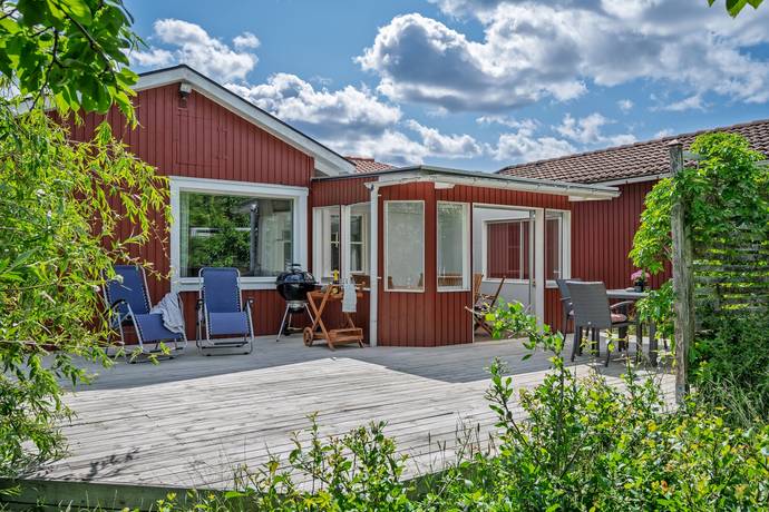5 rum Radhus på Trossvägen 24 Södra Nynäshamn Nynäshamns kommun - bild 1