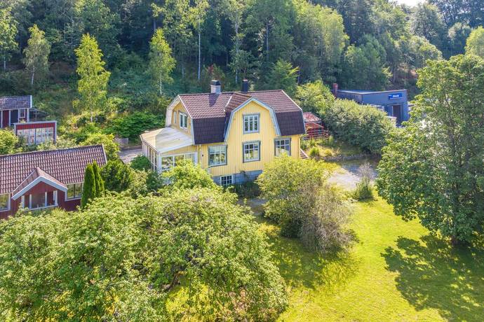 6 rum villa på Strömsborgsvägen 7 Hällevadsholm, Munkedals kommun - bild 3