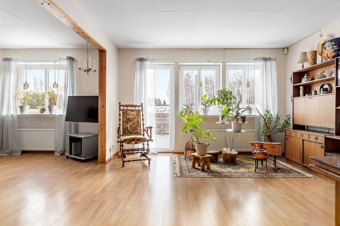 5 rum Villa på Malvavägen 19 Hälltorp  Hammarö kommun - bild 10