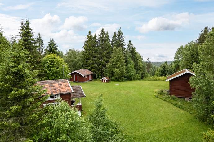 villa på Varåsen 311 Sågmyra, Leksands kommun - bild 1