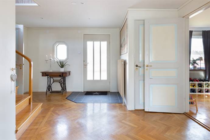 8 rum Villa på Lokförargatan 2A Trekanten Kalmar kommun - bild 8