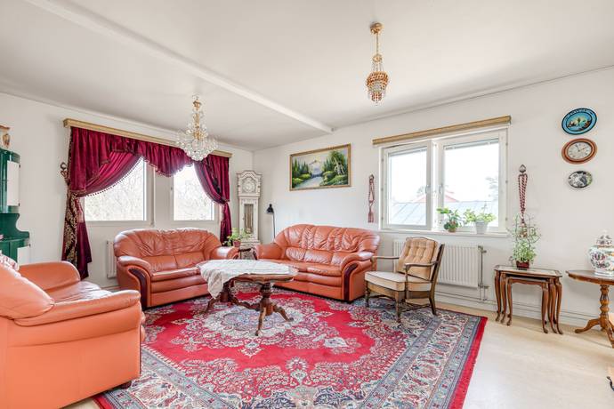 9 rum villa på Sandgropsgatan 2 Svartbäcken, Uppsala kommun - bild 5