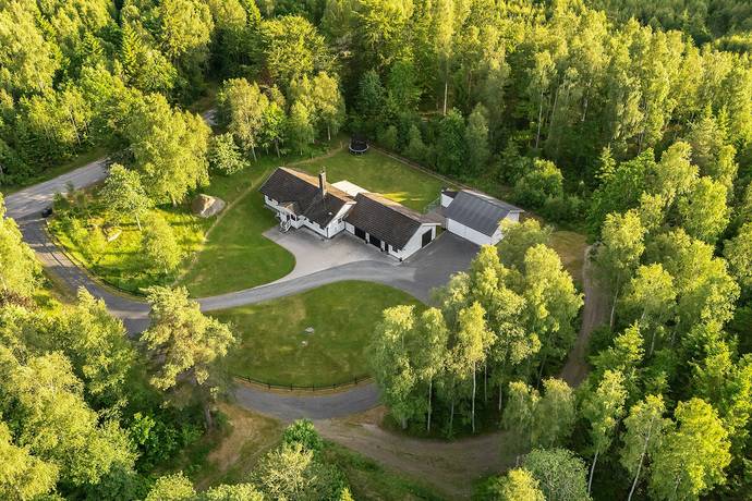 5 rum villa på Rössvik Djupadal  Urshult - Rössmåla, Tingsryds kommun - bild 1