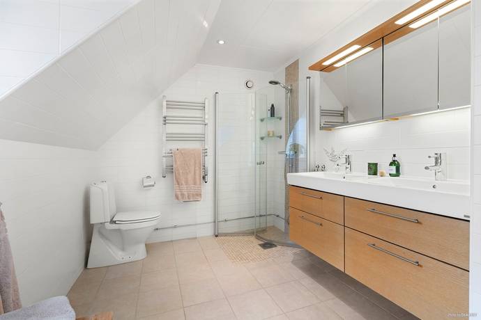 5 rum villa på Sollentunavägen 66 Skarpäng, Täby kommun - bild 5