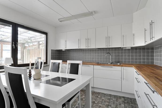 5 rum Radhus på Duettvägen 34 Östra Skogås Huddinge kommun - bild 8