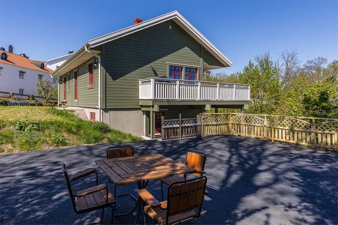 7 rum Villa på Järnvägsgatan 12 Gamleby Västerviks kommun - bild 46