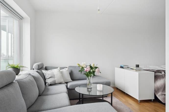 1 rum lägenhet på Regementsvägen 12B Drottninghög, Helsingborgs kommun - bild 1