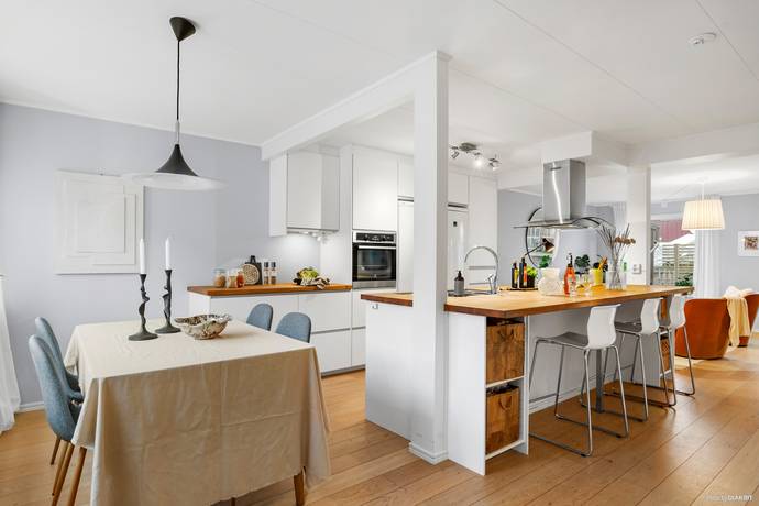 5 rum Radhus på Umbragången 29 Näset - Åkered Göteborgs kommun - bild 6
