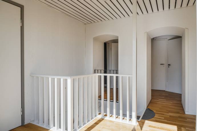 7 rum Villa på Kvinnerstatorp 316 Örebro kommun - bild 53
