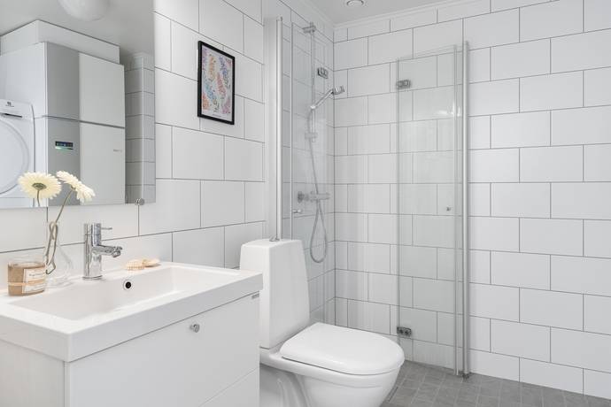 5 rum Radhus på Ljusdalsgatan 33 Vällingby Parkstad / Råcksta Stockholms kommun - bild 11