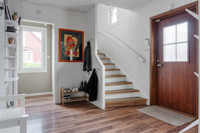 7 rum Villa på Holmgatan 14 Tibro kommun - bild 5