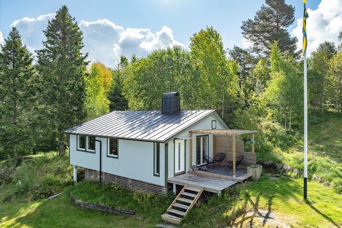 2 rum villa på Skredsviks Hede 102 Skredsvik, Uddevalla kommun - bild 1