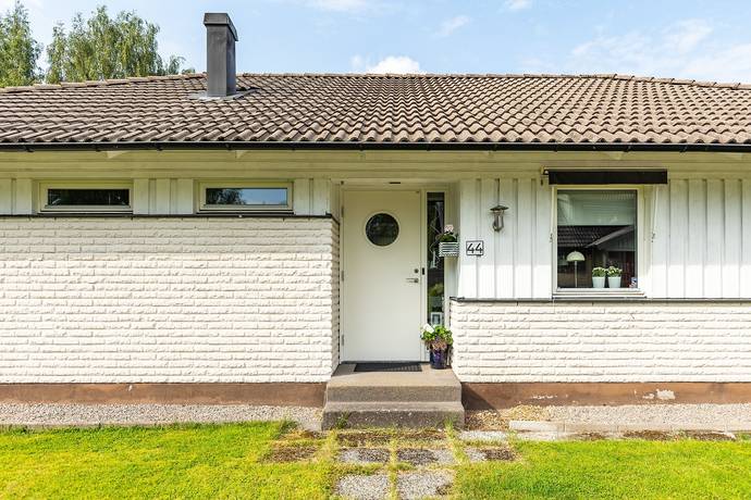 5 rum Villa på Smultronstigen 44 Norra Skogen Karlsborgs kommun - bild 8
