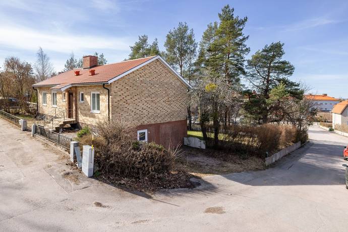 5 rum Villa på Sveavägen 8 Centralt Kungsörs kommun - bild 42