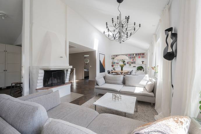 6 rum Villa på Knäpparvägen 26 Älvsjö - Långbro Stockholms kommun - bild 8