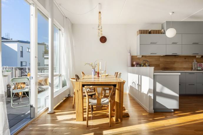 Hovstagränd 13, Hagsätra, Stockholms kommun