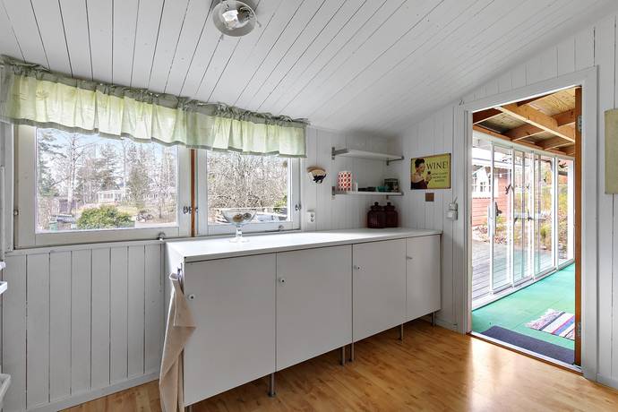 3 rum vinterbonat fritidshus på Lundbyslingan 33 Djupvik, Strängnäs kommun - bild 3