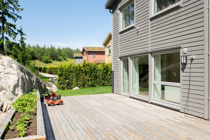 5 rum villa på Plantslingan 30 Länna, Huddinge kommun - bild 5