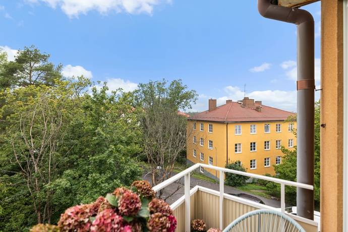 3 rum lägenhet på Essinge kyrkväg 9 Stora Essingen - Kungsholmen, Stockholms kommun - bild 2