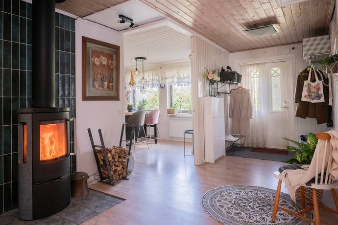 4 rum kedjehus på Lingonstigen 12 Salem, Salems kommun - bild 4