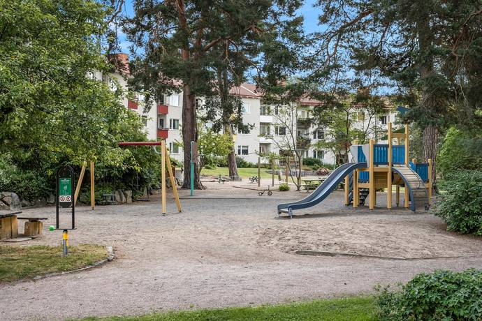 3 rum Lägenhet på Narvavägen 29 Krumeluren/Hammarby Västerås kommun - bild 34