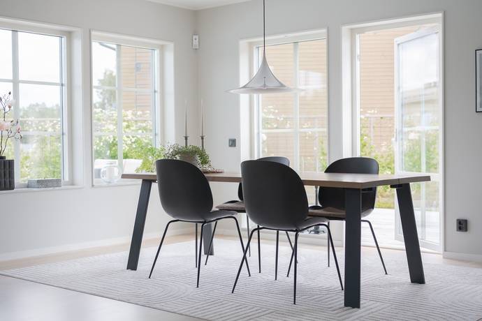 7 rum villa på Duvklinten 30 Margretelund, Österåkers kommun - bild 3