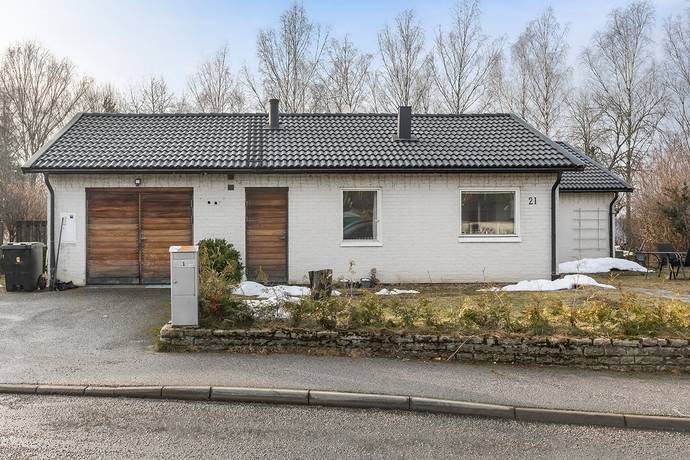 Högloftsvägen 21, Högloft, Södertälje kommun