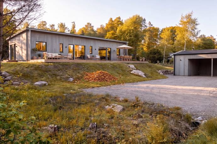 Tomt Fågeldammen, Fågeldammen, Varbergs kommun