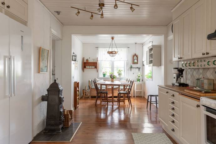 6 rum Gård utan jordbruk på Sigtuna 607 och 609 Dyltabruk Örebro kommun - bild 16