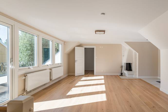 7 rum villa på Mariedalsvägen 27 Solgård, Huddinge kommun - bild 5