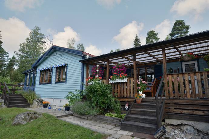 3 rum villa på Malmvägen 10 Munga, Västerås kommun - bild 1