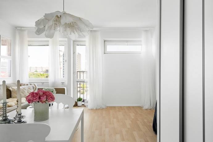 1 rum Lägenhet på Kvarnplan 1 - VÅN 8/8 Jakobsberg Järfälla kommun - bild 7