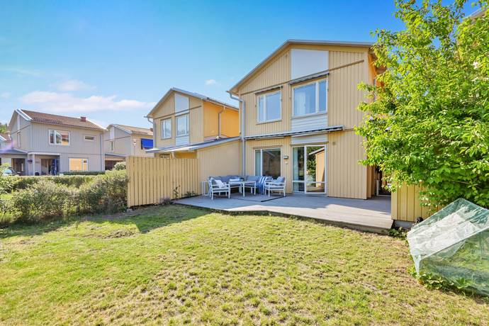 5 rum kedjehus på Nidarosslingan 5 Skälby, Järfälla kommun - bild 3