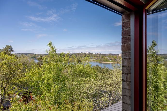 4 rum Lägenhet på Myrstuguvägen 365 Myrstuguberget Huddinge kommun - bild 2