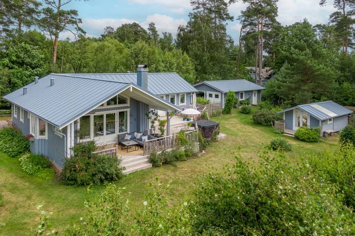 4 rum villa på Kaprifolvägen 26 Glimminge Plantering, Båstads kommun - bild 1