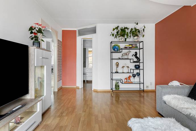 3 rum Lägenhet på Lofotengatan 14, 5 tr Husby Stockholms kommun - bild 7
