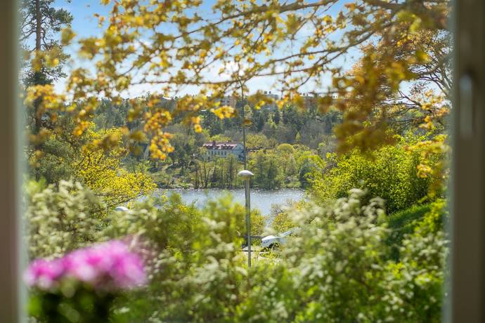 6 rum Lägenhet på Jungfrudansen 12 Huvudsta Solna kommun - bild 7