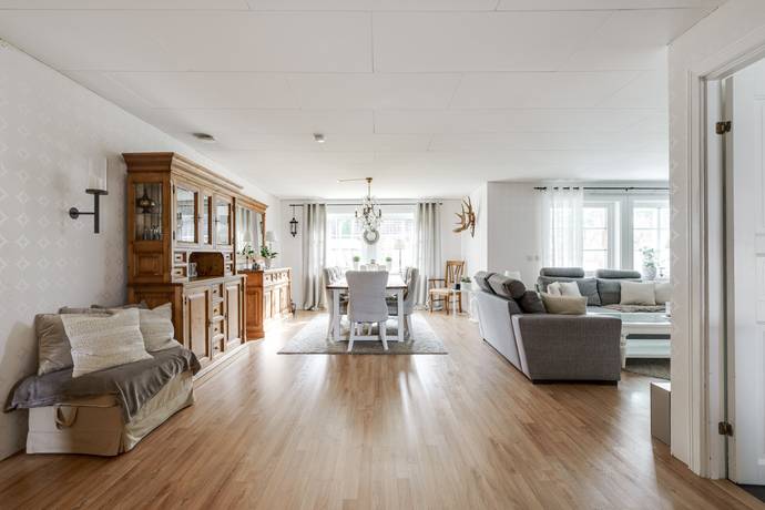 4 rum Villa på Skoghallsvägen 16 Garphyttan Örebro kommun - bild 9