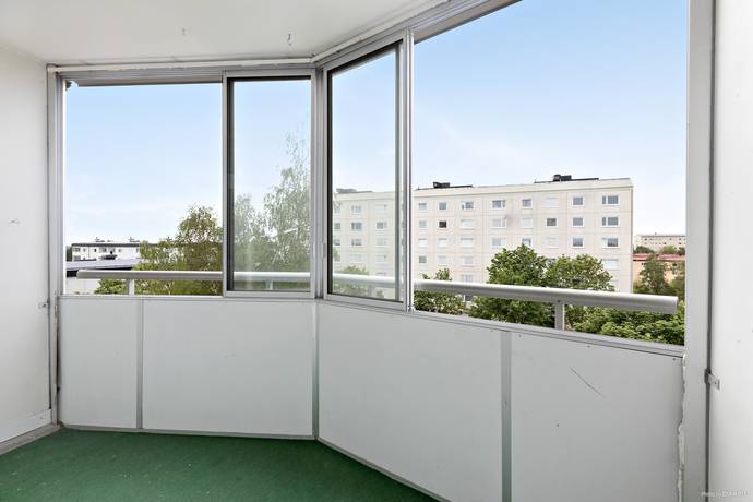 3 rum lägenhet på Vädurens gata 221 Brandbergen, Haninge kommun - bild 1
