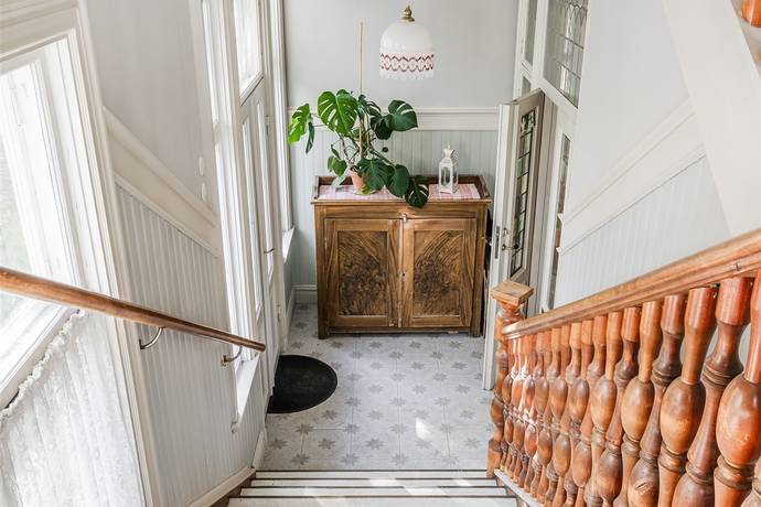 9 rum villa på Regementsgatan 9 Karlslund, Östersunds kommun - bild 2