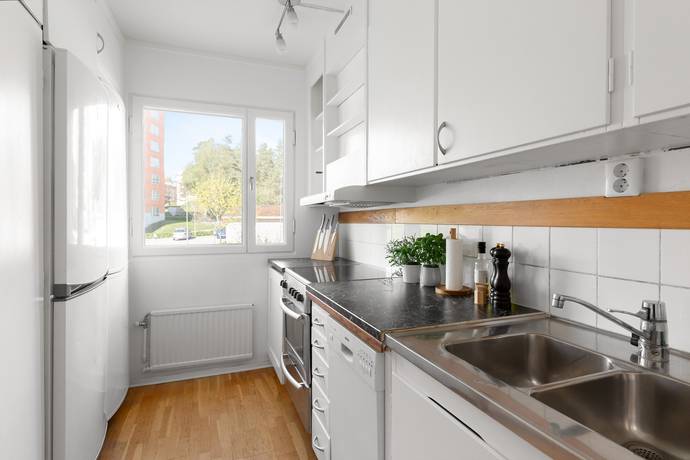 3 rum lägenhet på Ribbings Väg 12B Edsberg, Sollentuna kommun - bild 4