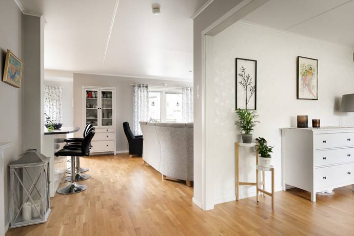 4 rum lägenhet på Modistvägen 27B Hallerna, Stenungsunds kommun - bild 4
