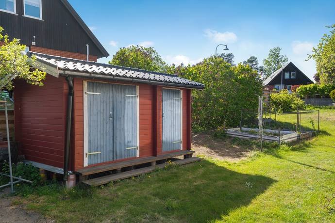 7 rum Villa på Knäckepilsgränd 31 Hässelby Norra Villastad Stockholms kommun - bild 33