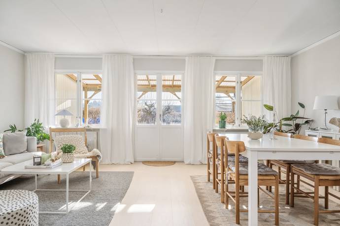 5 rum radhus på Rambogatan 102 Norrköping, Norrköpings kommun - bild 2